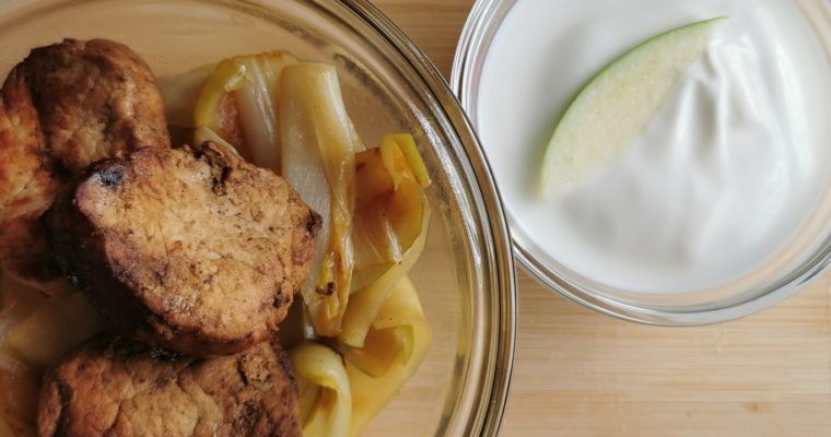 Schweinefilet mit Apfel Chicorée